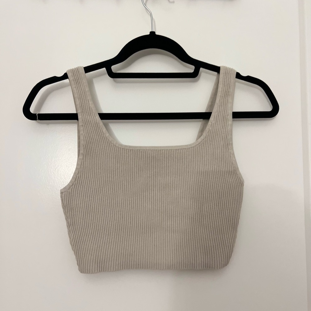 Aritzia Babaton Sculpt Knit Squareneck Cropped Tank - Matte Pearl